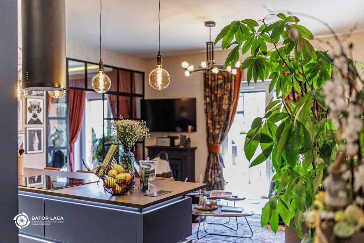 Ferienwohnung Buekk Penthouse, Panorama Jacuzzival Miskolc Exterior foto